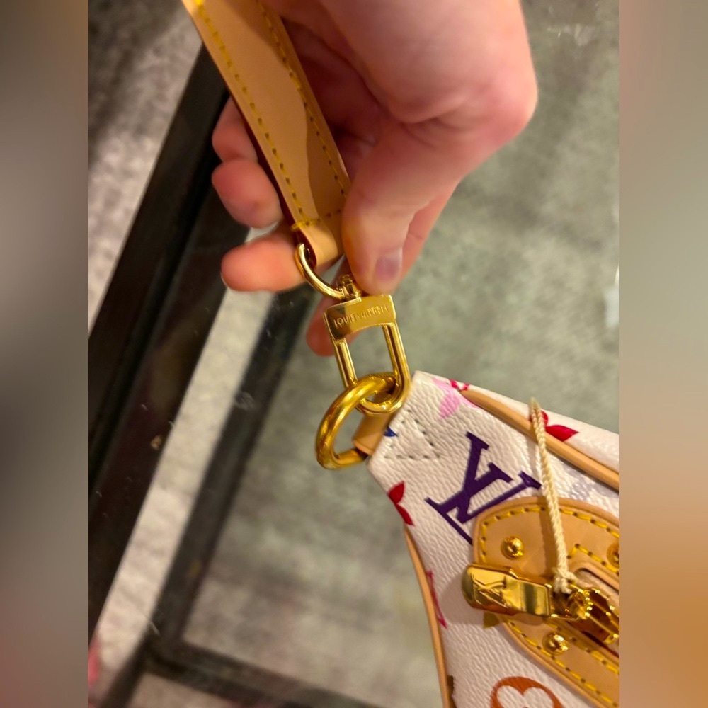 ***SOLD*** Louis Vuitton x Murakami 2025 Multicolor Monogram High Rise Bag- NWT - Picture 8 of 11